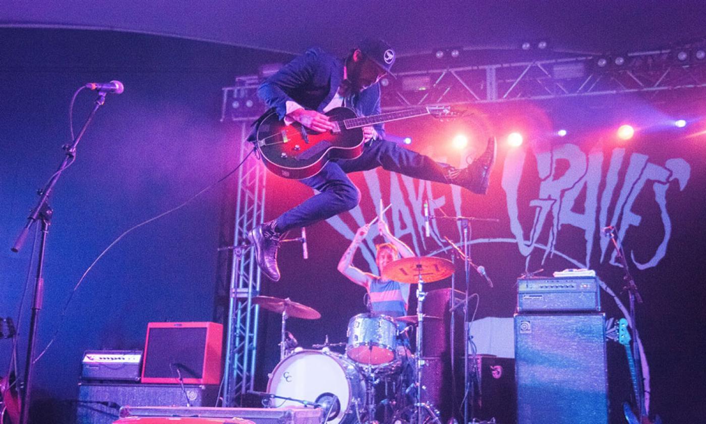 Shakey Graves live performance